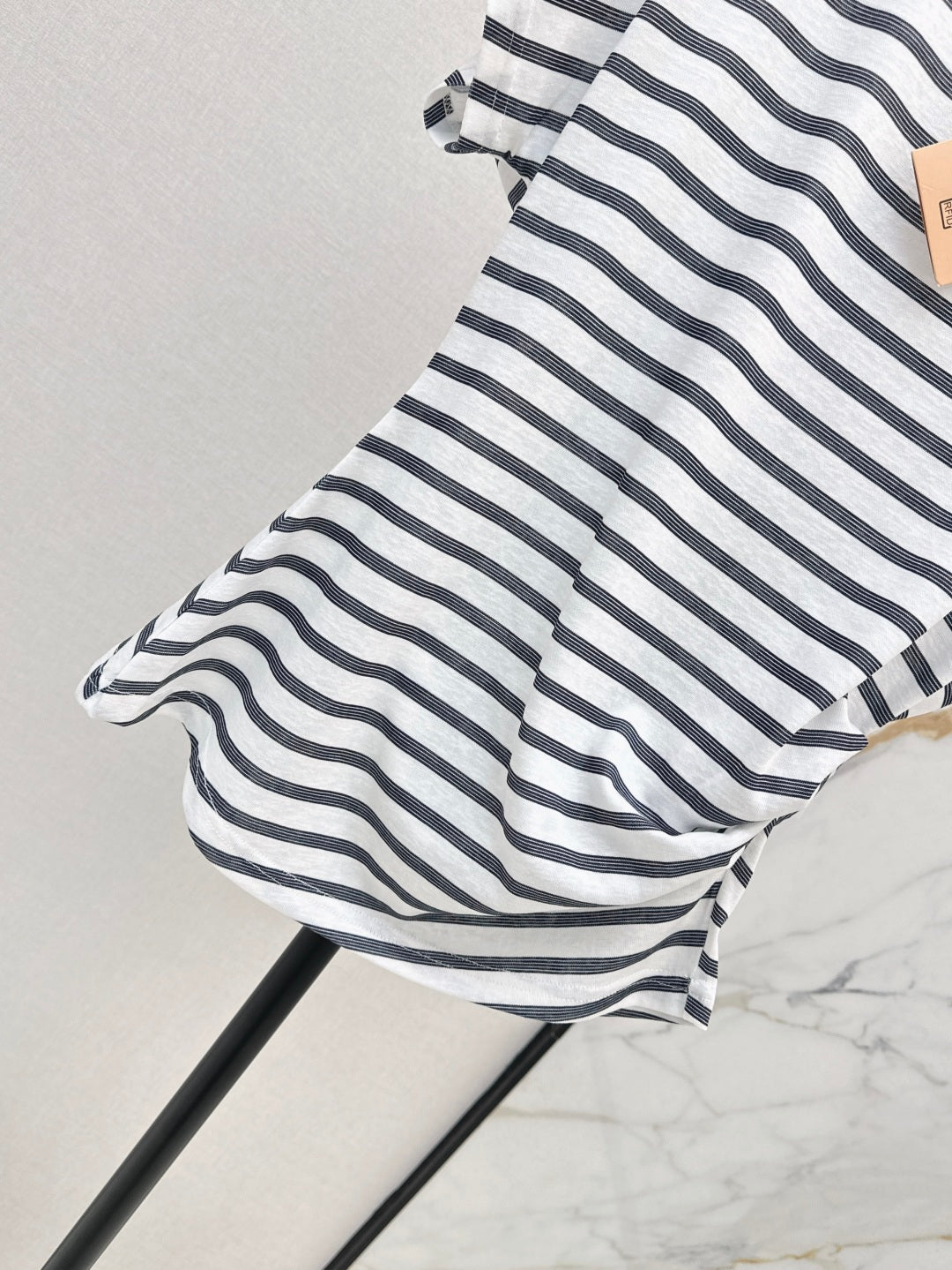 M*u 25ss boat neck top