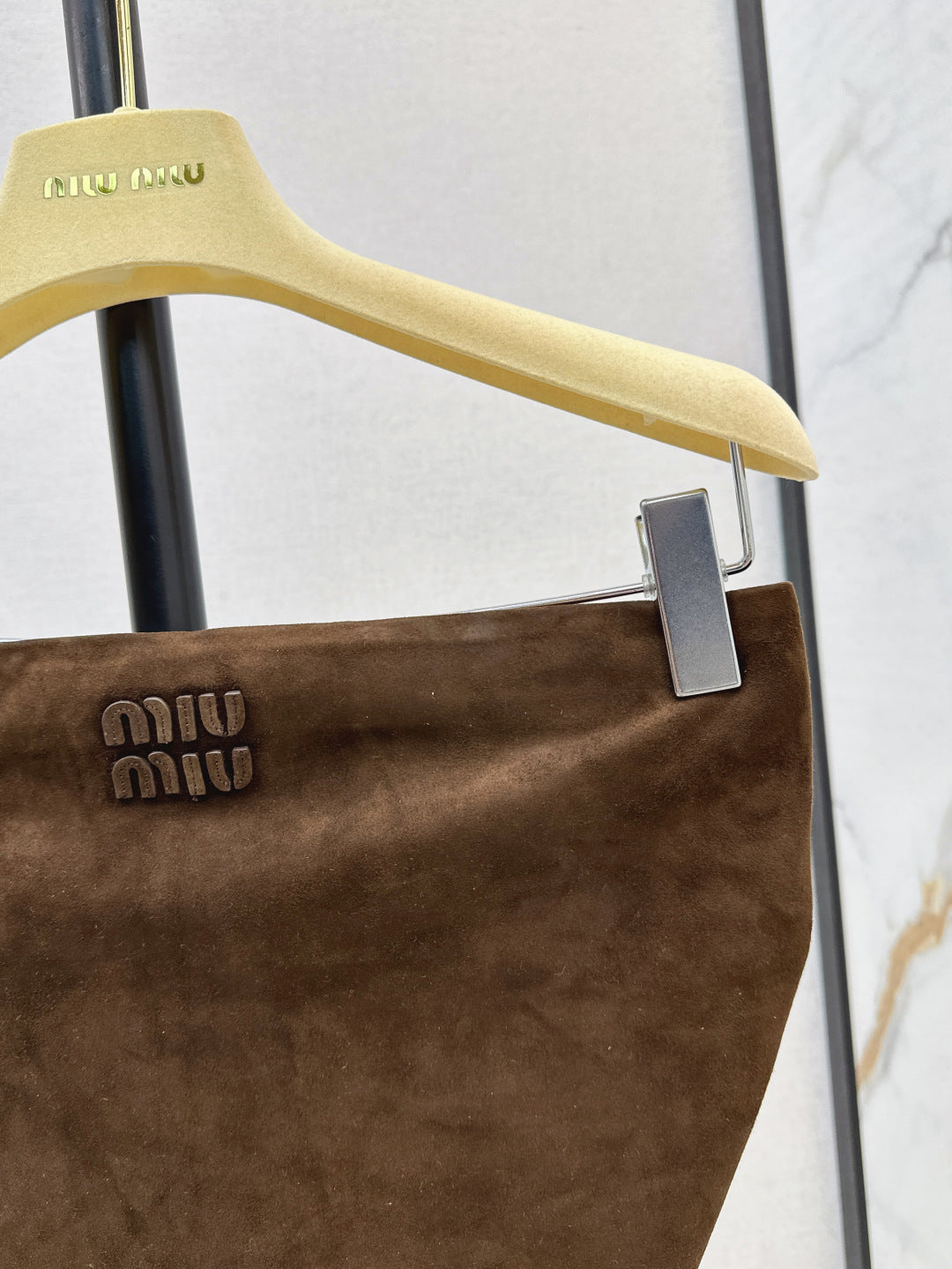 M*u 25ss suede bandana top