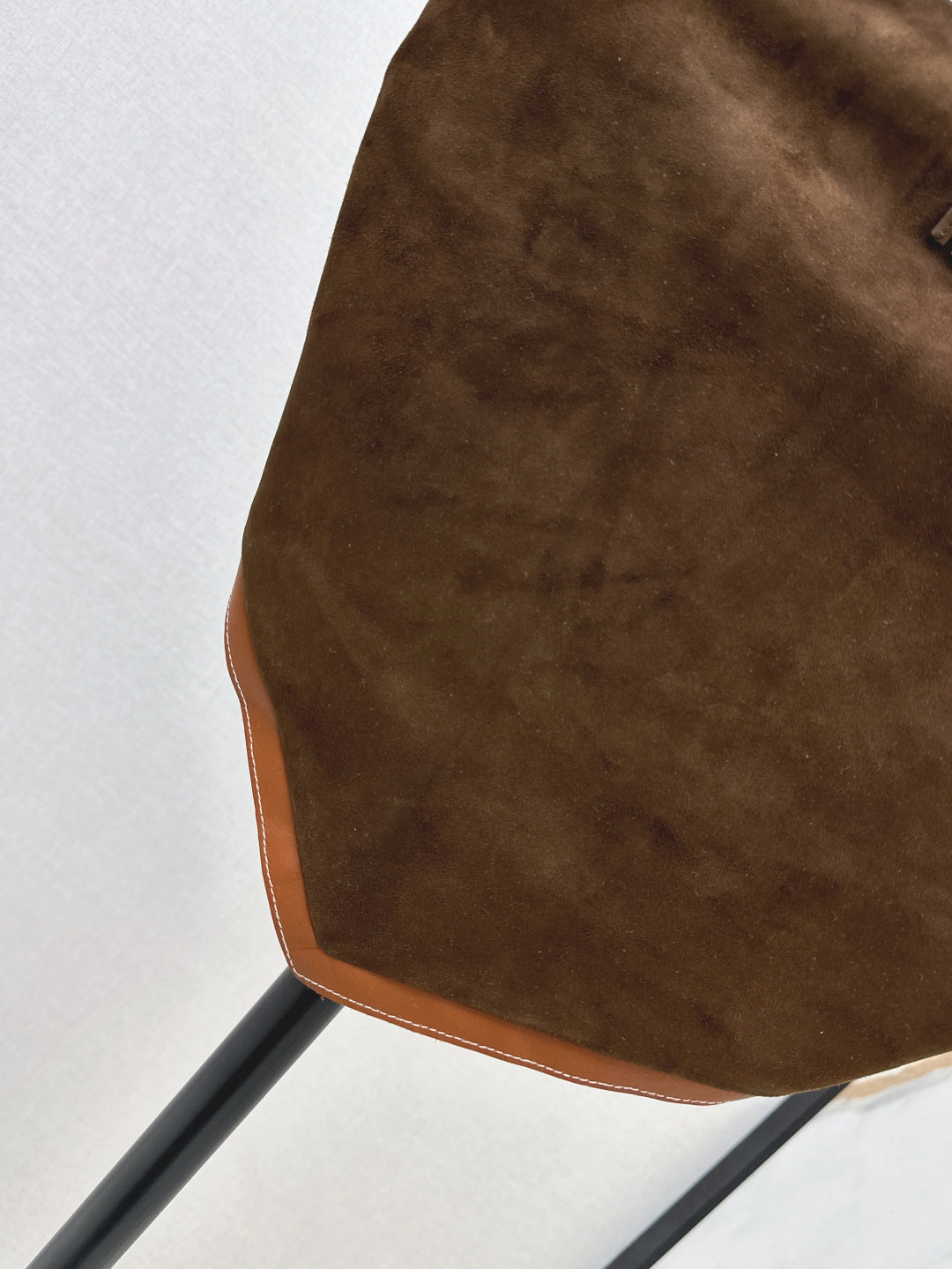 M*u 25ss suede bandana top