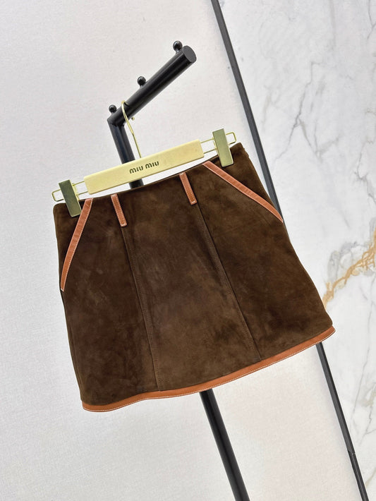 M*u 25ss suede shorts