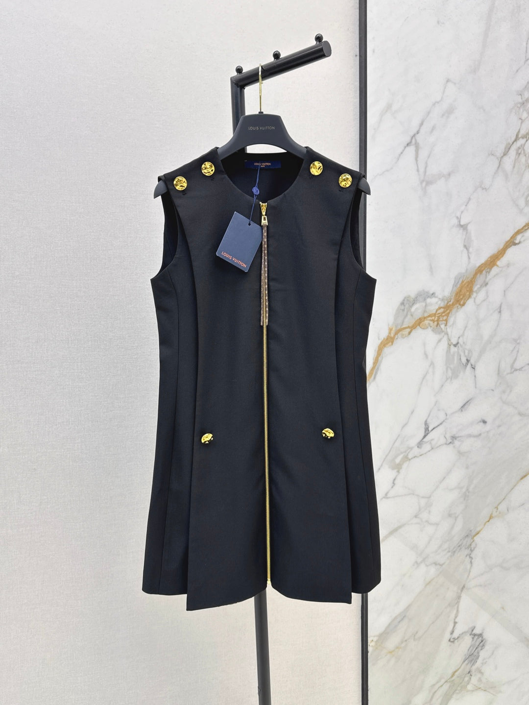 Loui* 25ss button detail dress