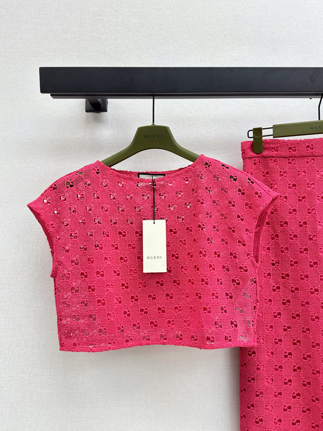 Gu* 25ss GG macrame top and skirt set