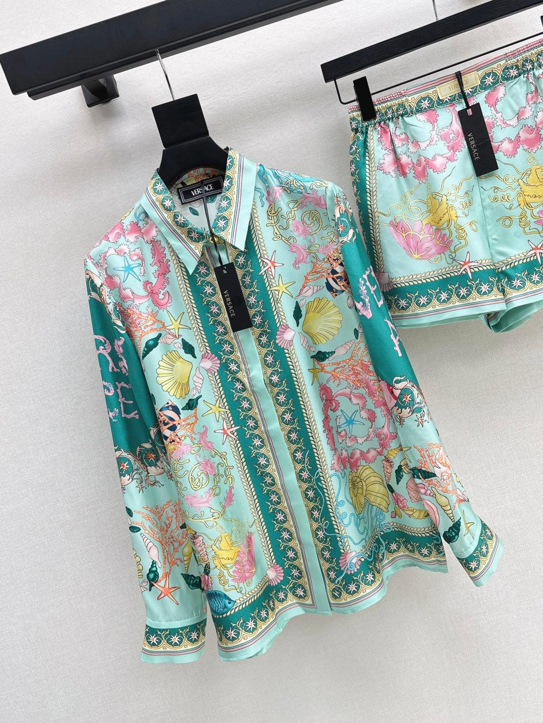 Versa* 25ss barocco silk shirt