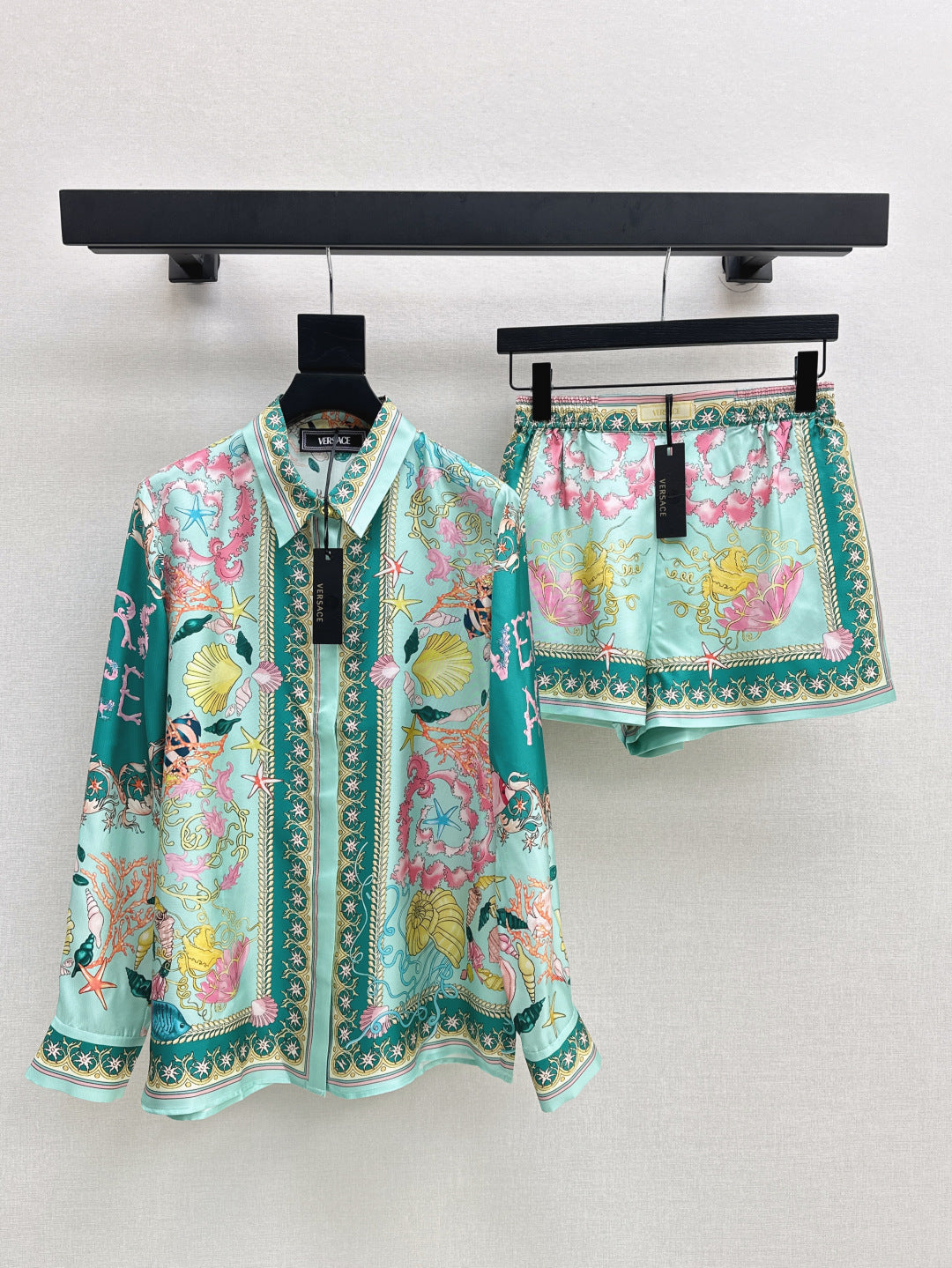 Versa* 25ss barocco silk shirt