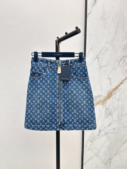 Loui* 25ss monogram denim mini skirt
