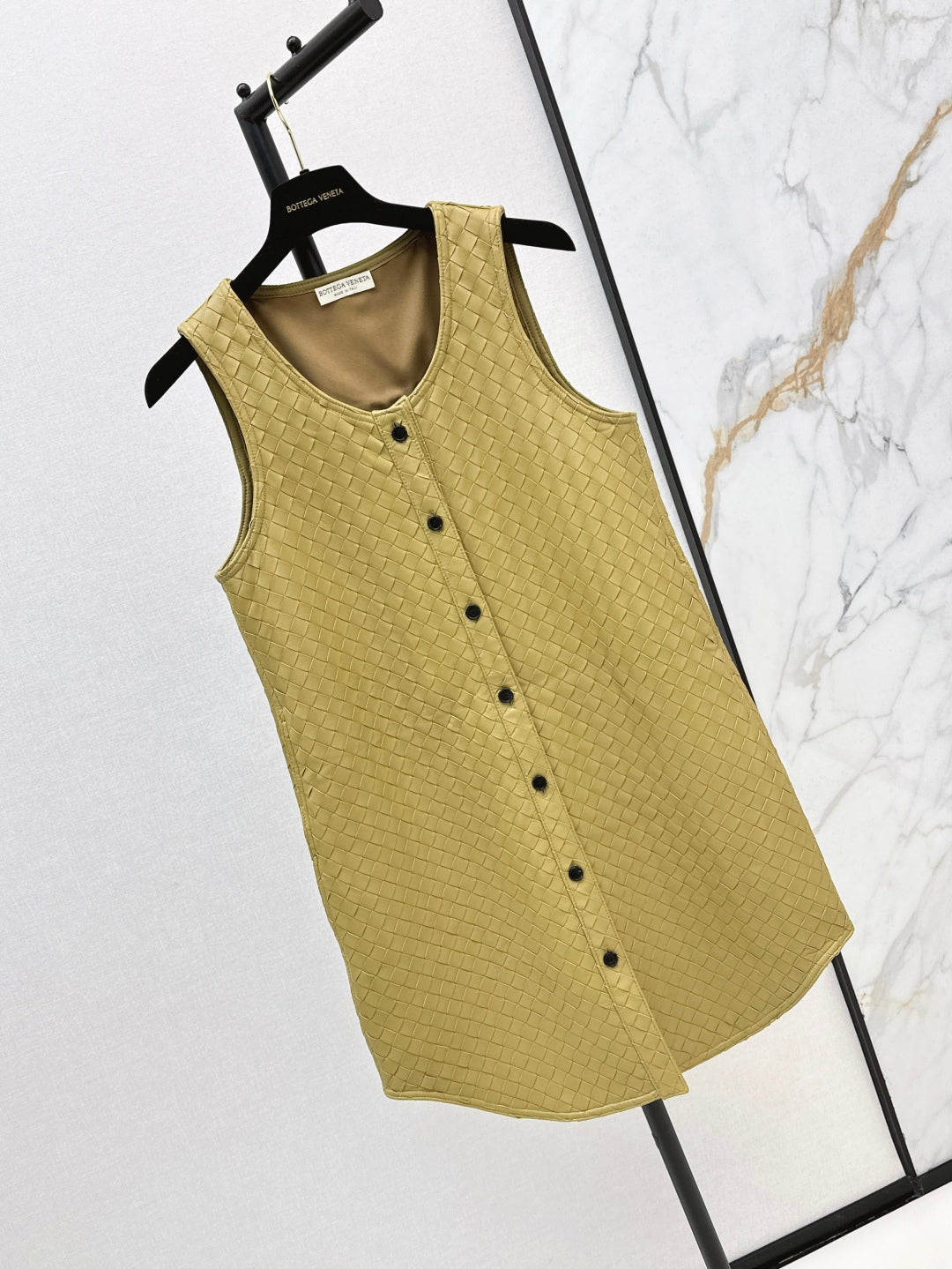 Bott*V 25ss weave leather gilet