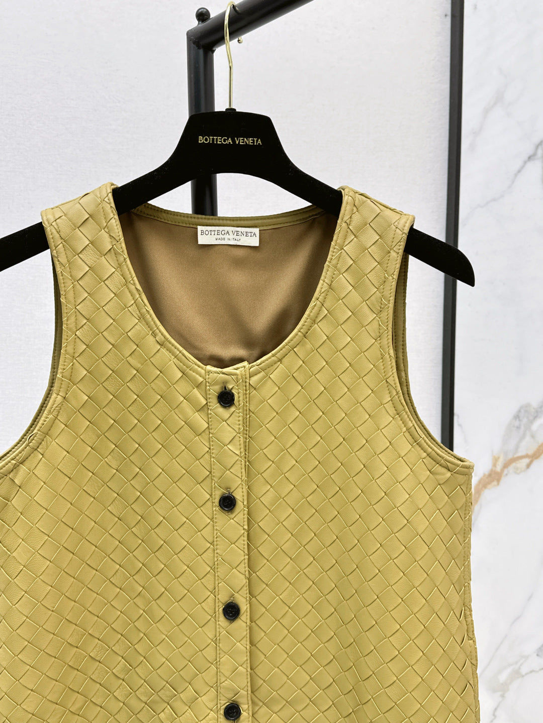 Bott*V 25ss weave leather gilet