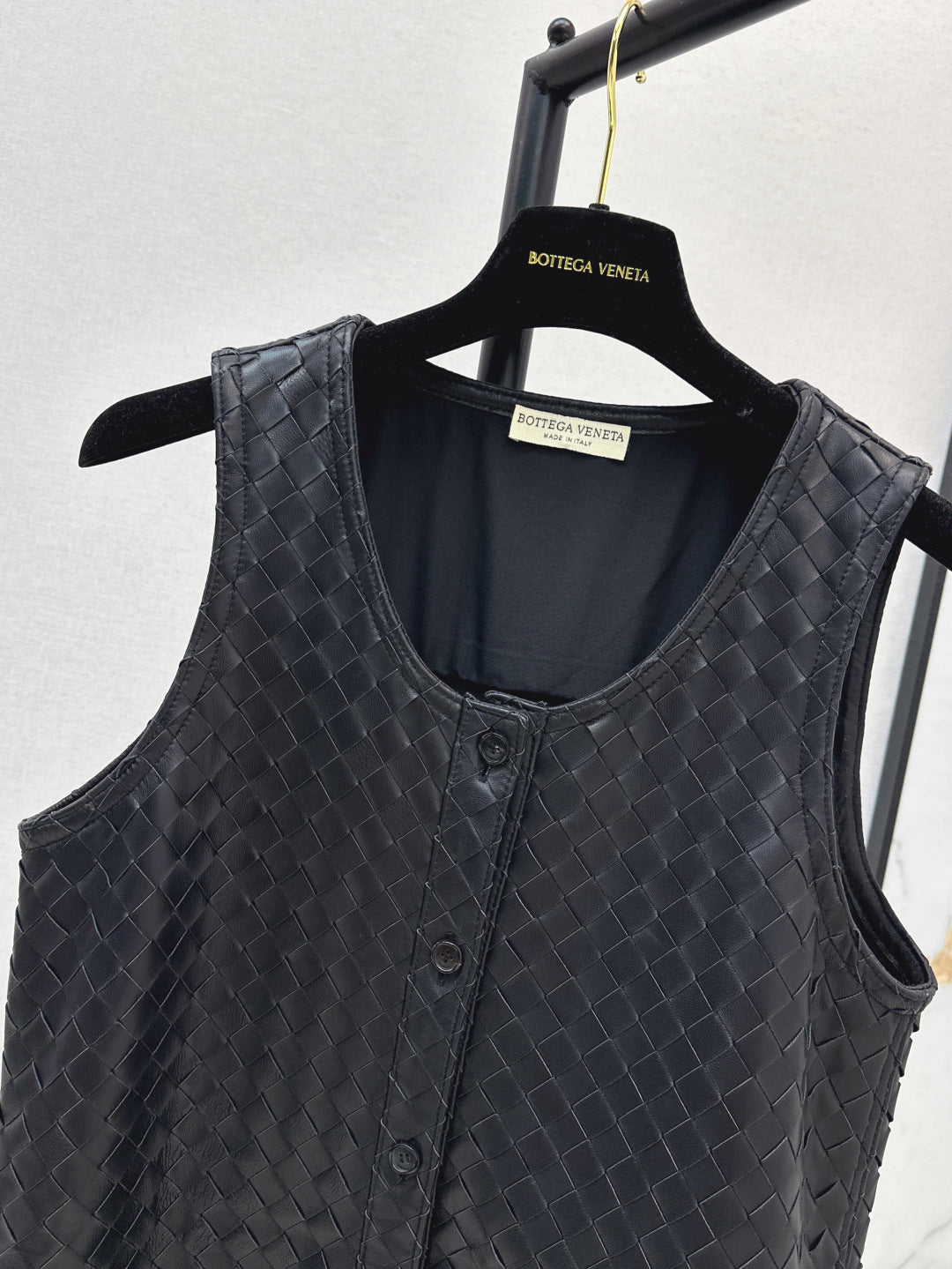 Bott*V 25ss weave leather gilet
