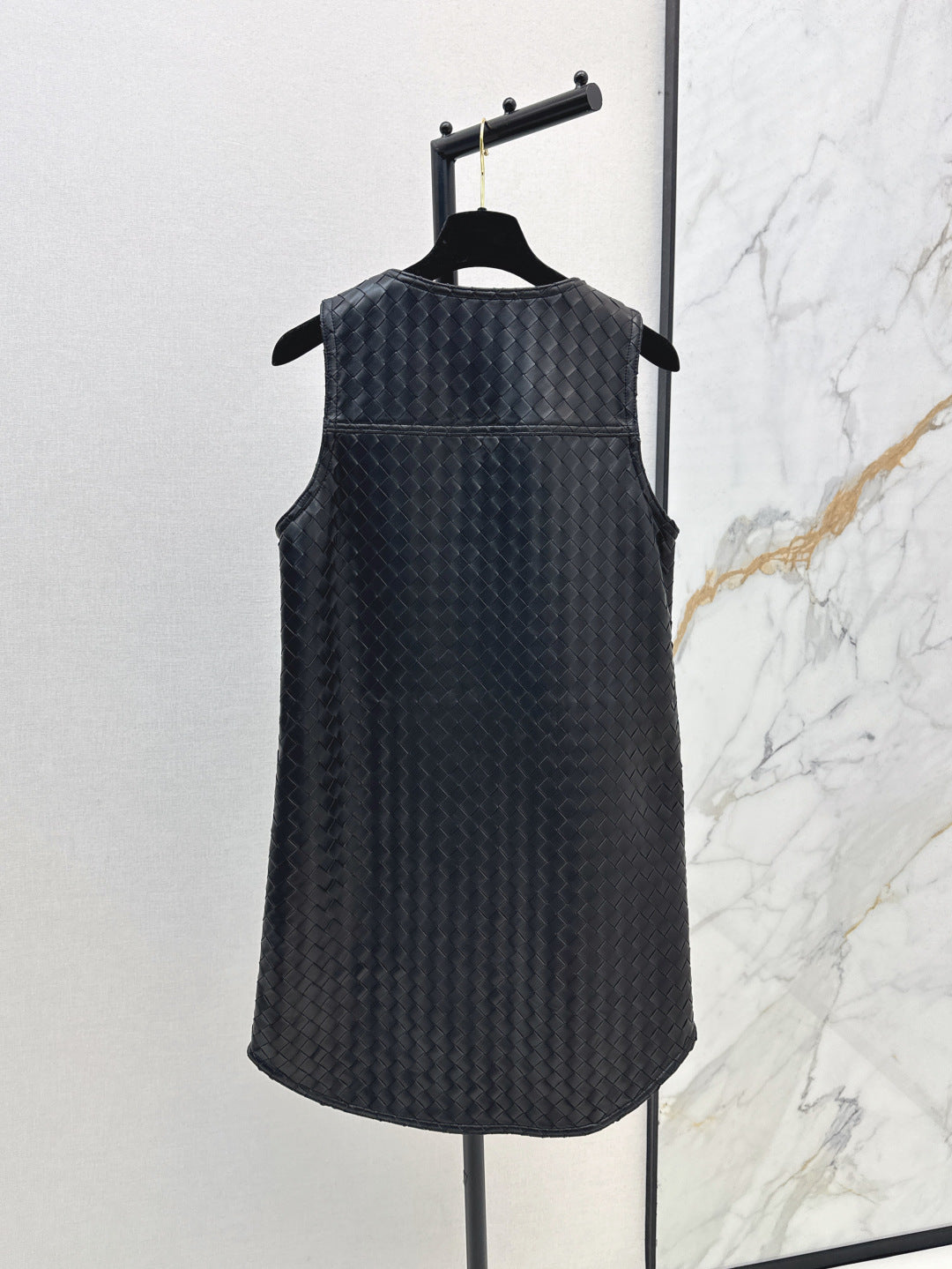 Bott*V 25ss weave leather gilet