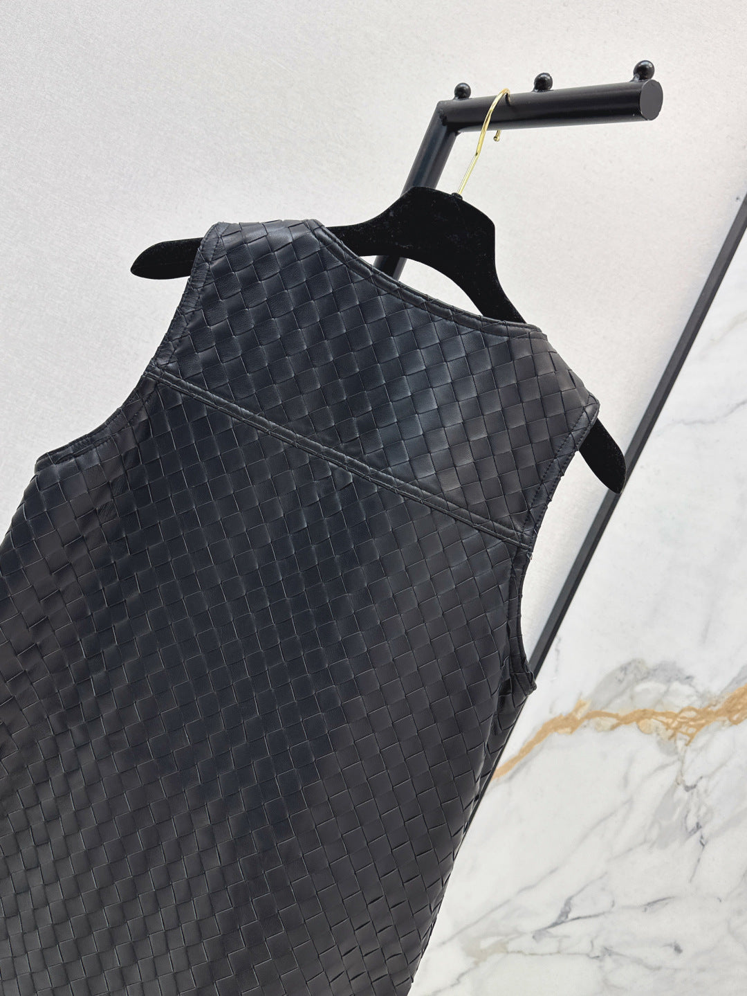 Bott*V 25ss weave leather gilet