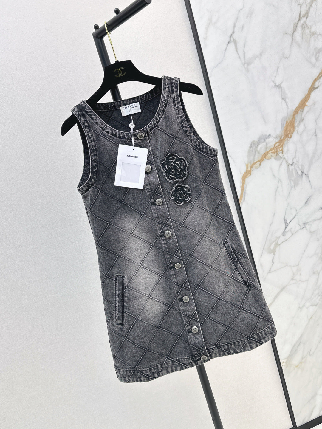 C*nel 25ss embroidered diamond denim dress