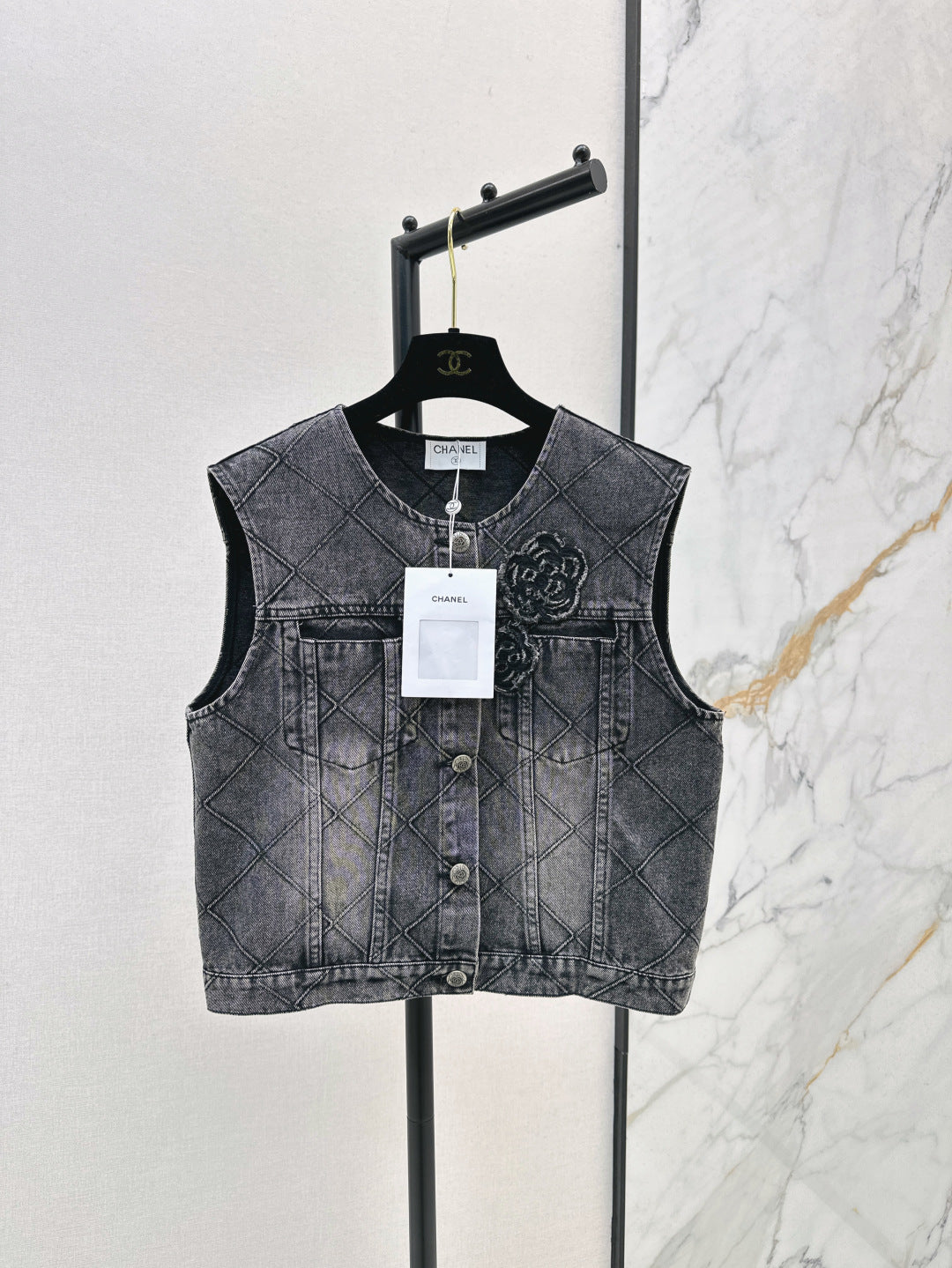 C*nel 25ss embroidered diamond denim jacket