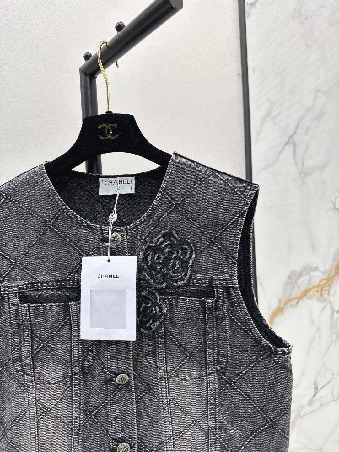 C*nel 25ss embroidered diamond denim jacket