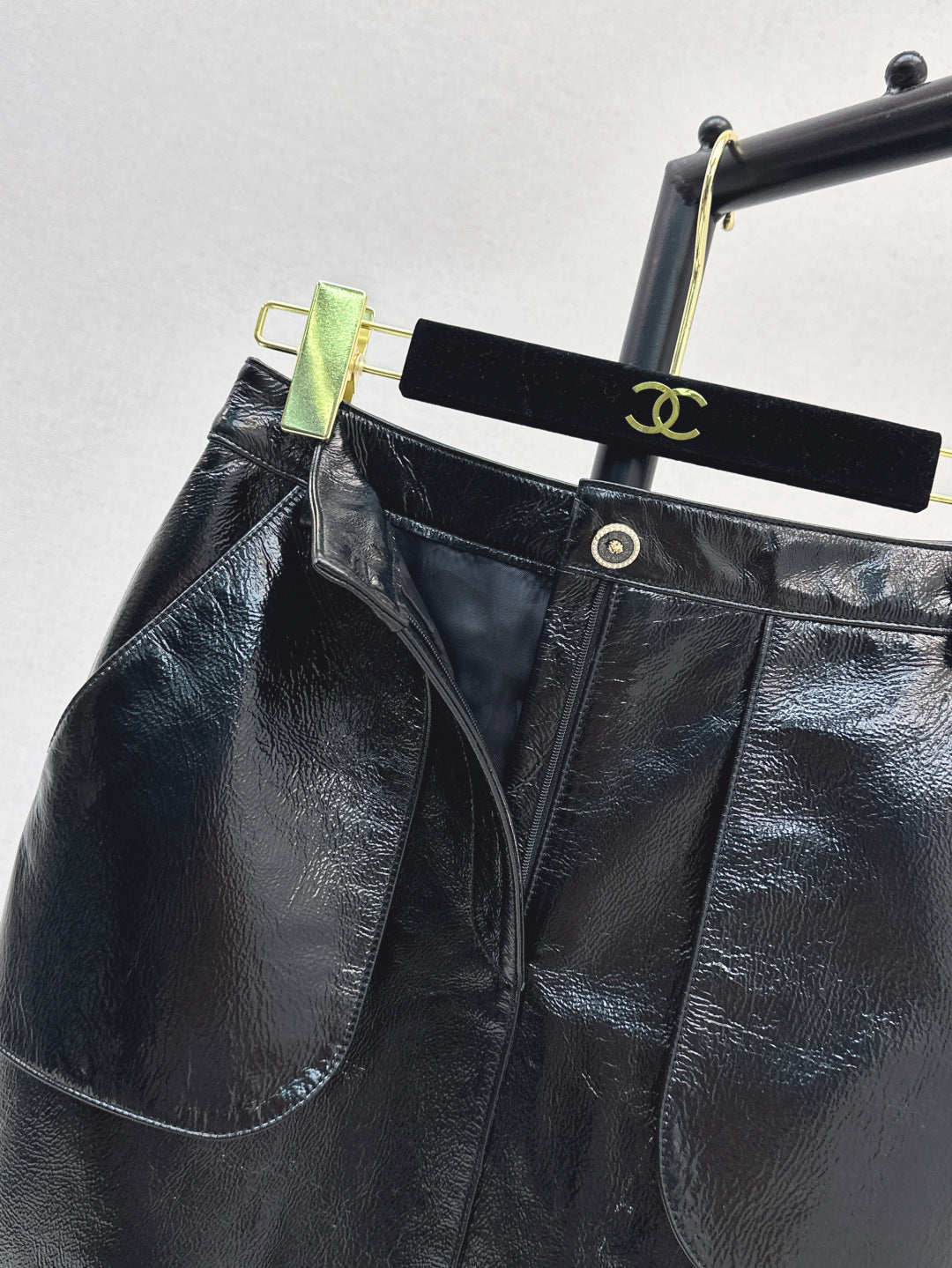 C*nel 25ss lambskin skirt