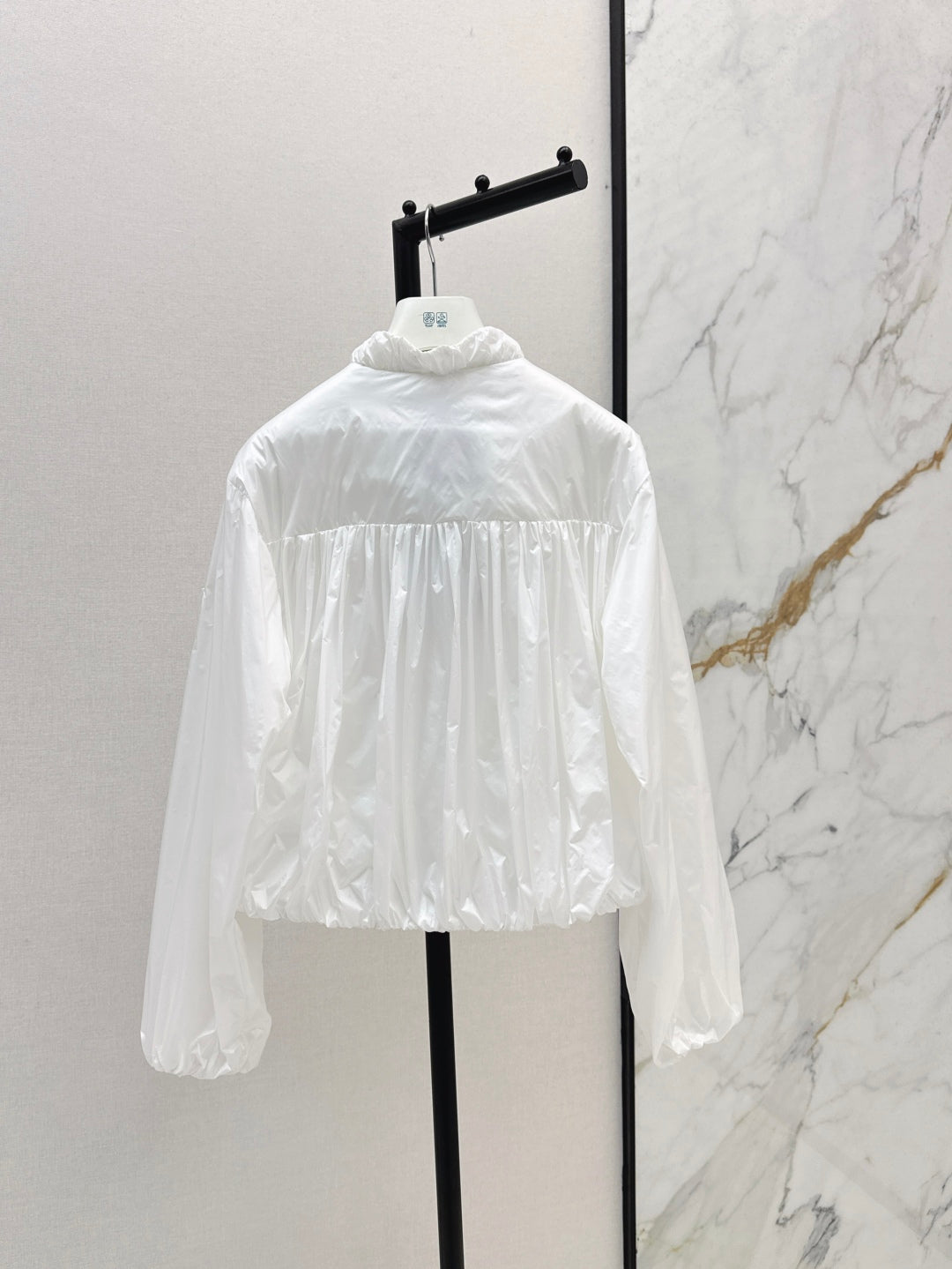 Monc* 25ss pleated details bomber jacket