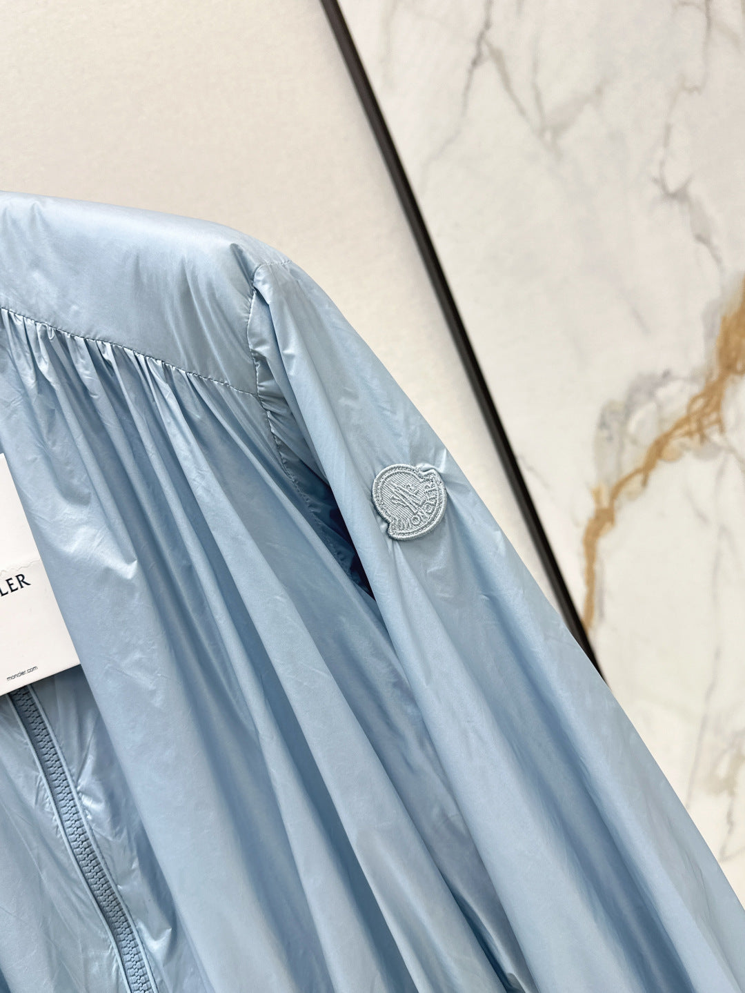 Monc* 25ss pleated details bomber jacket