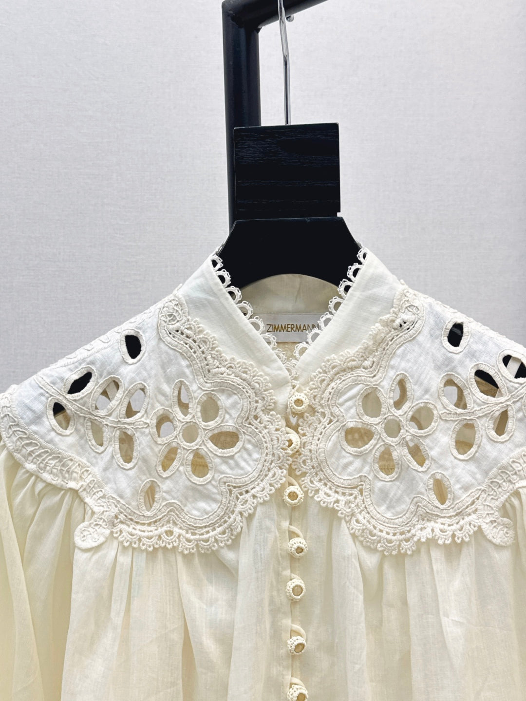 Zim* 25ss embroidered macrame shirt