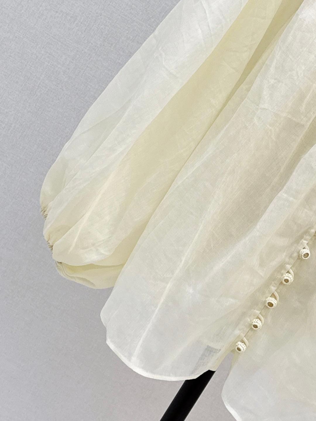 Zim* 25ss embroidered macrame shirt