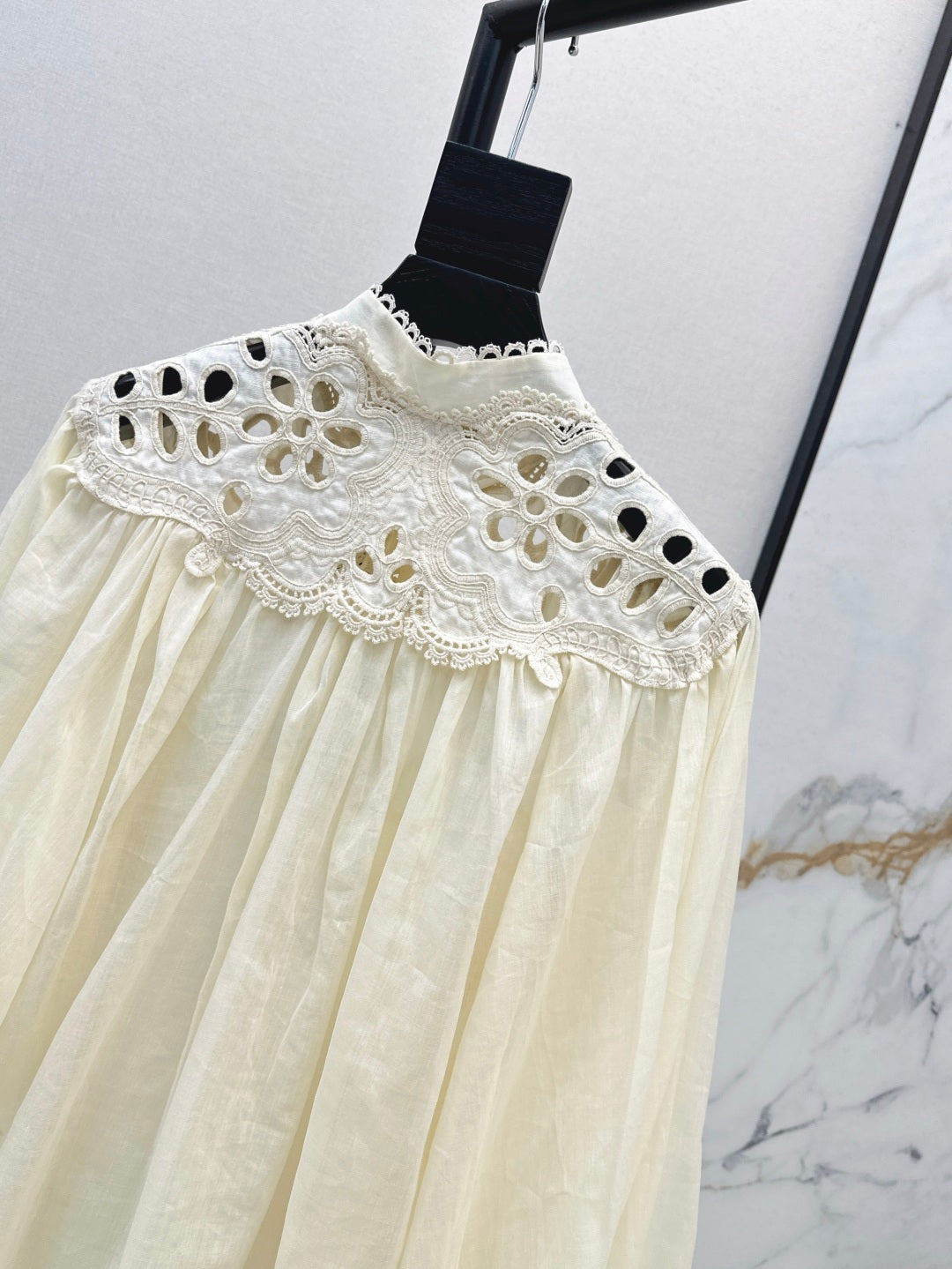 Zim* 25ss embroidered macrame shirt