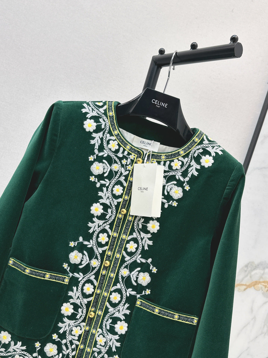 Cel* 25ss velvet embroidered chelsea jacket