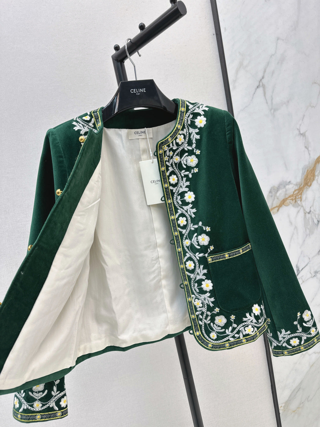 Cel* 25ss velvet embroidered chelsea jacket