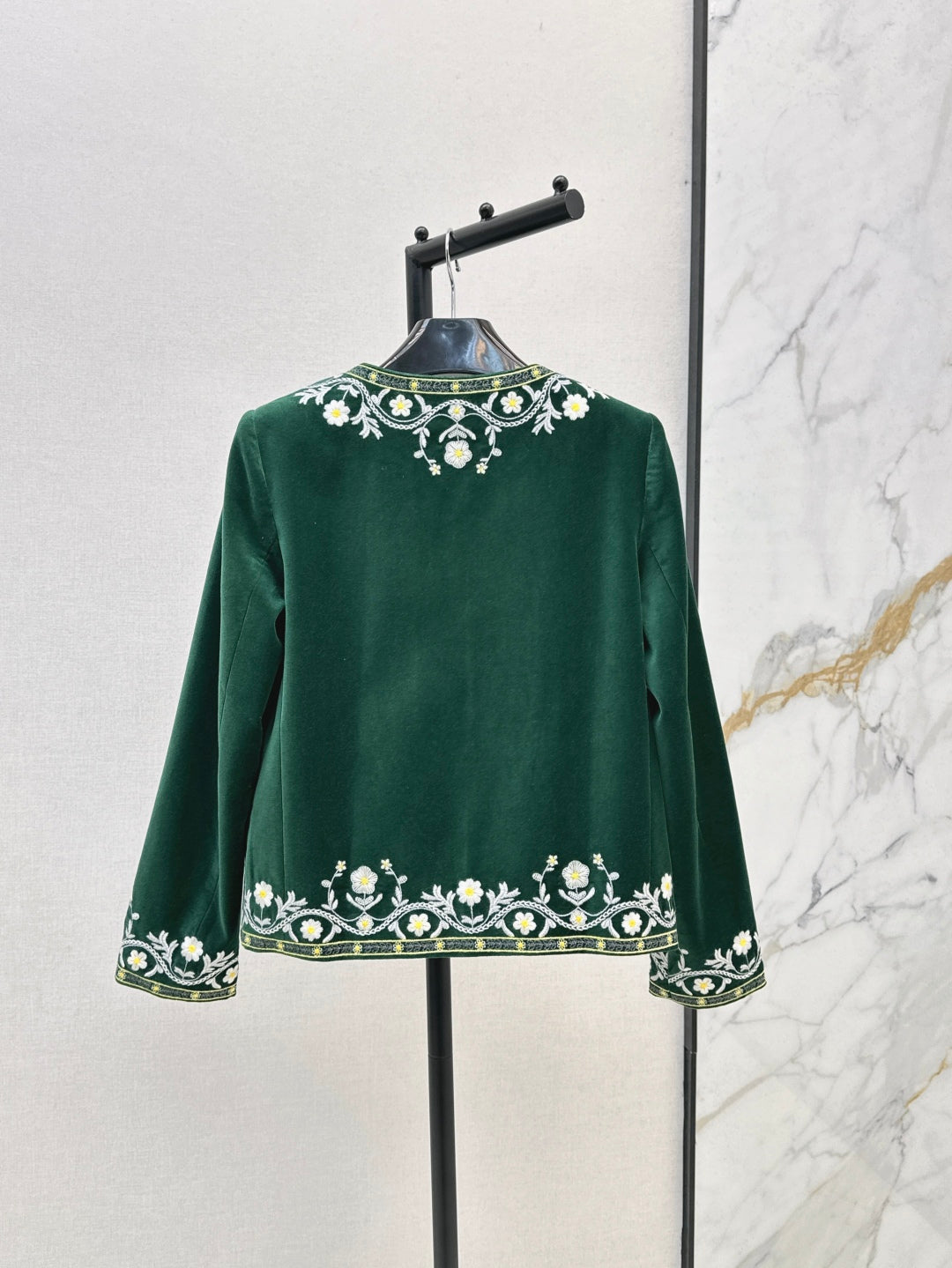 Cel* 25ss velvet embroidered chelsea jacket