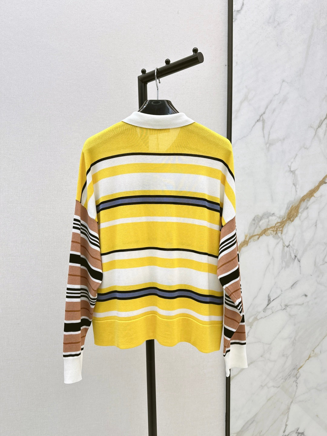 Cel* 25ss striped knit poloshirt