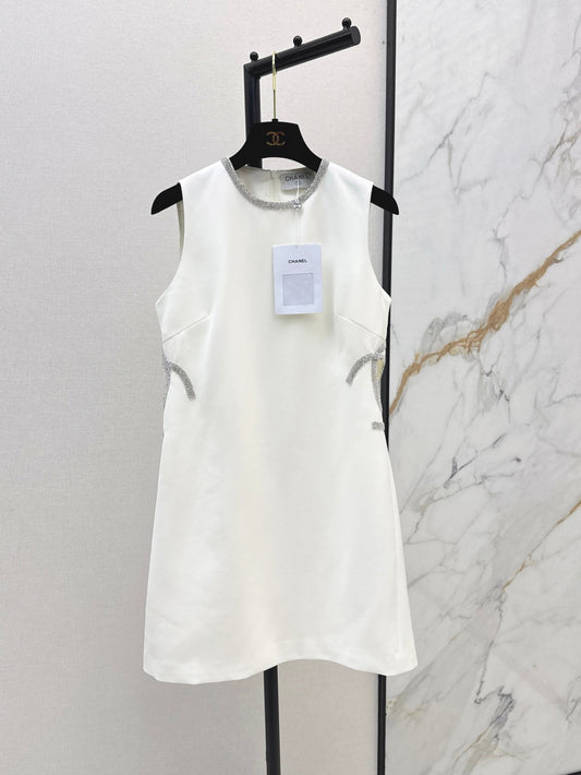 C*nel 25ss rhinestone hollow waist dress