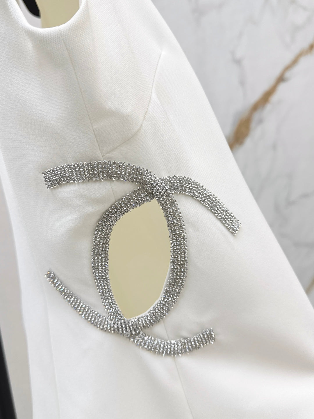 C*nel 25ss rhinestone hollow waist dress