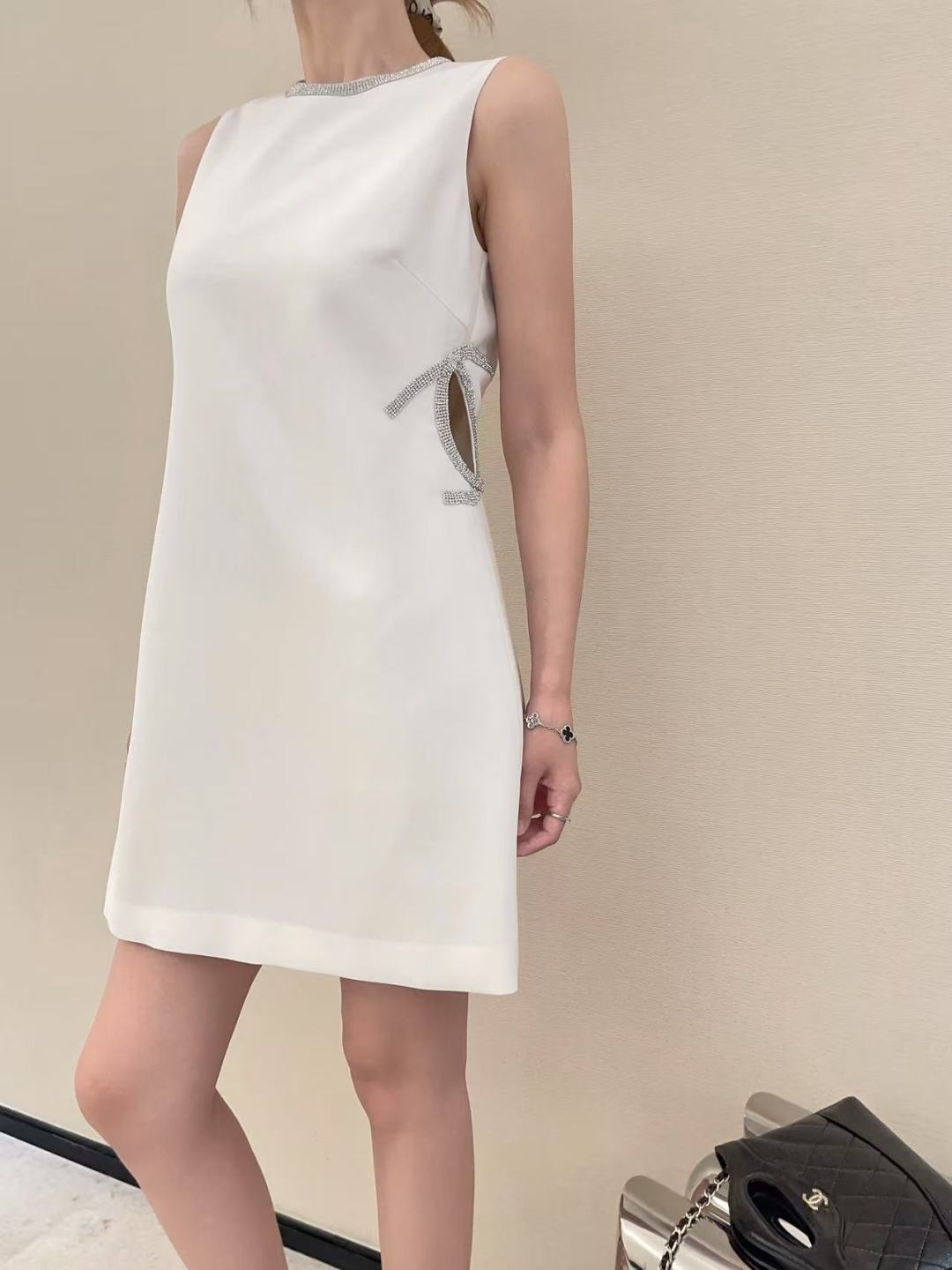 C*nel 25ss rhinestone hollow waist dress