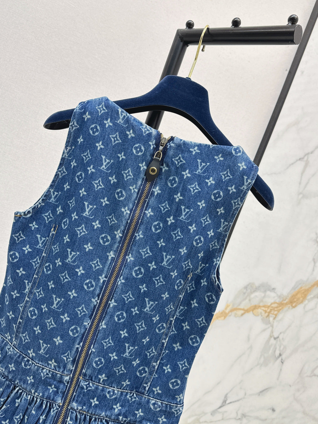 Loui* 25ss monogram denim dress