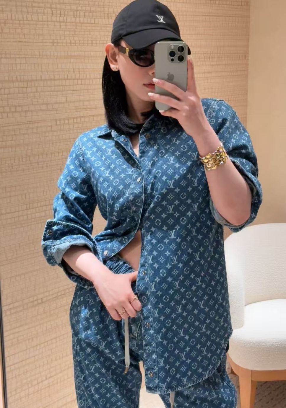 Loui* 25ss monogram denim shirt