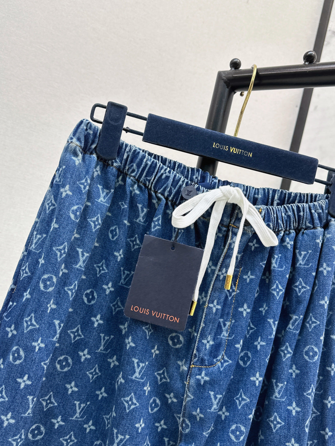 Loui* 25ss monogram jeans