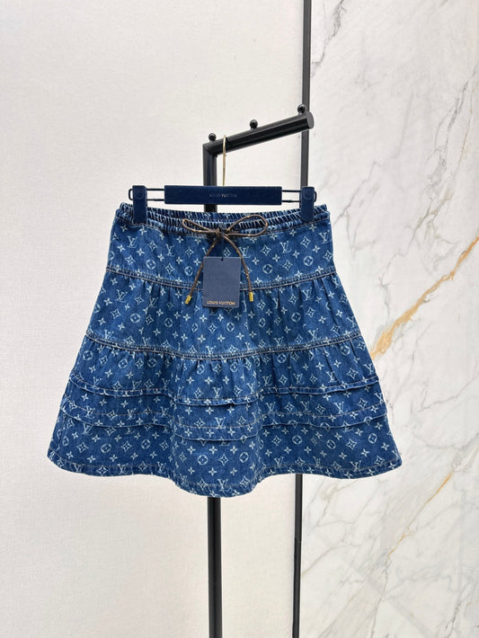 Loui* 25ss monogram tiered denim skirt