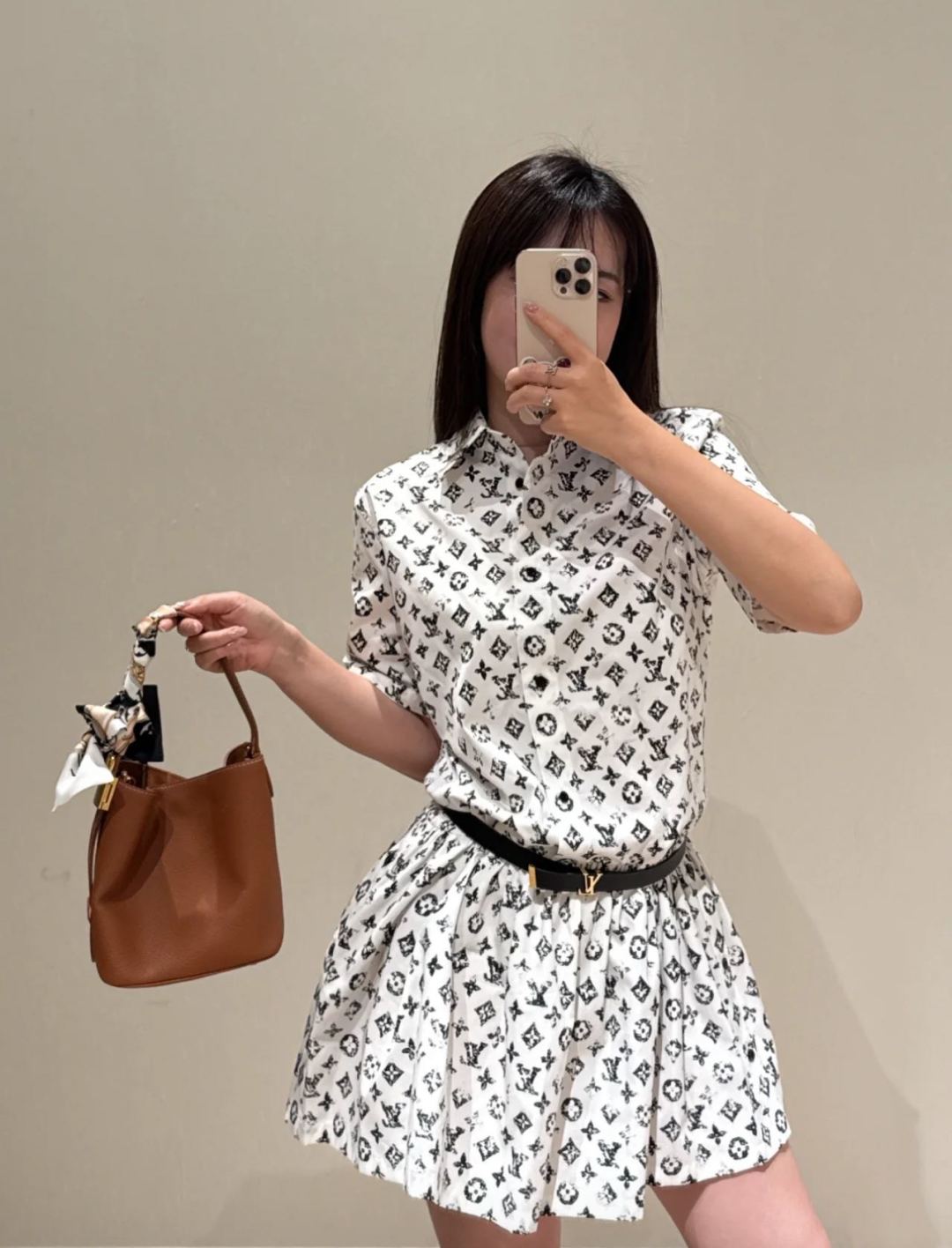 Loui* 25ss monogram cotton poplin shirtdress
