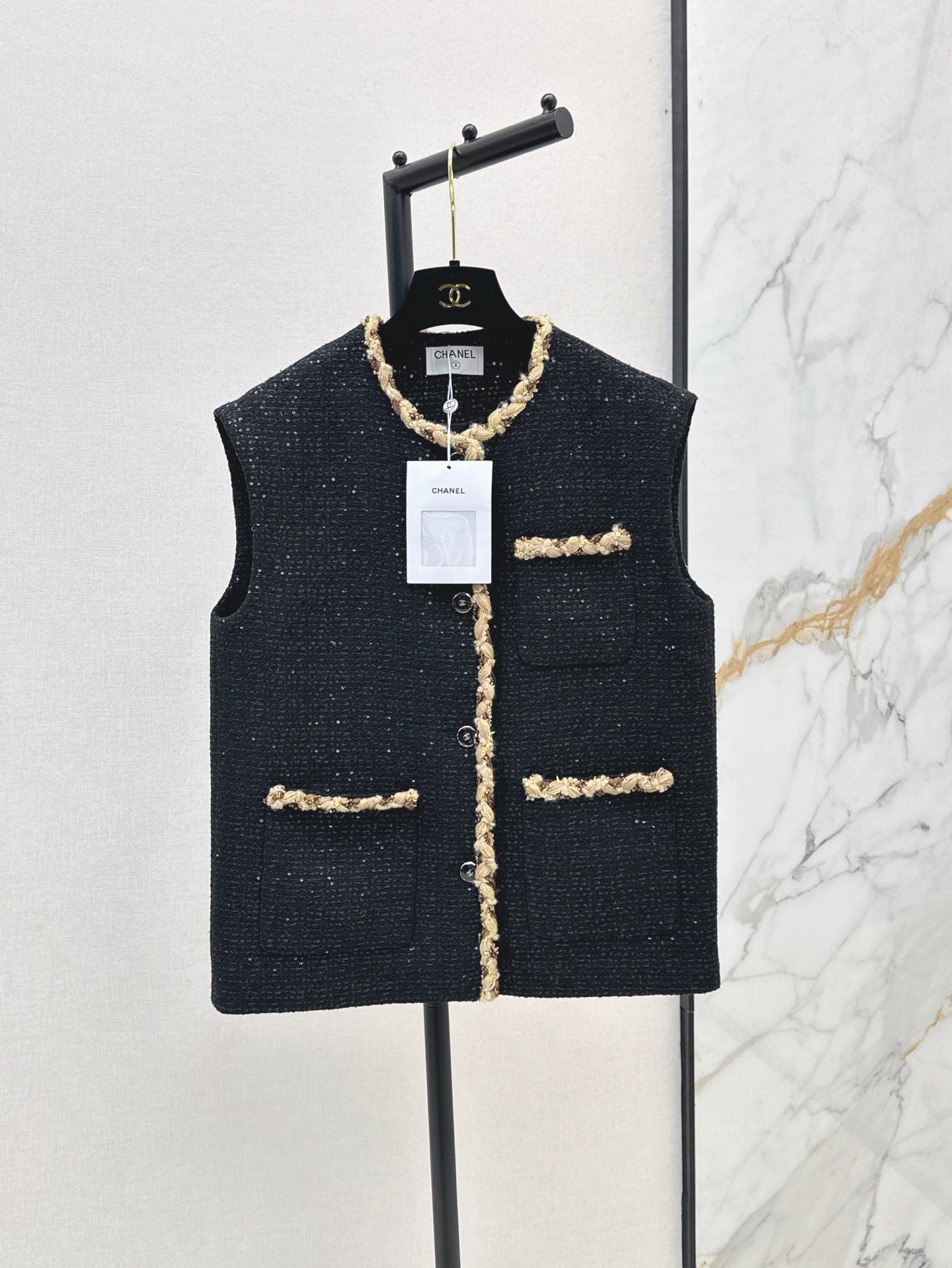 C*nel 25ss sequins tweed vest