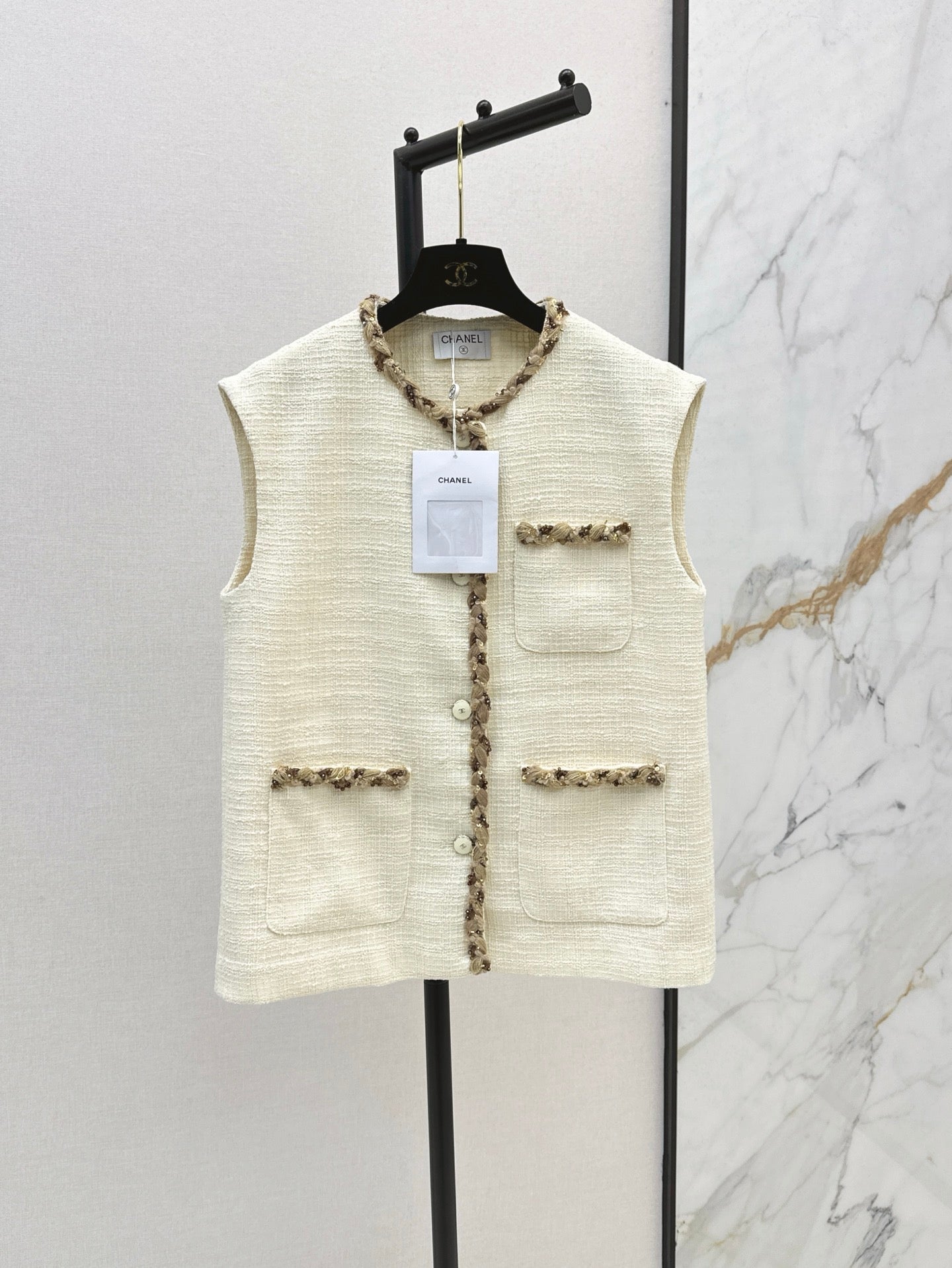 C*nel 25ss sequins tweed vest