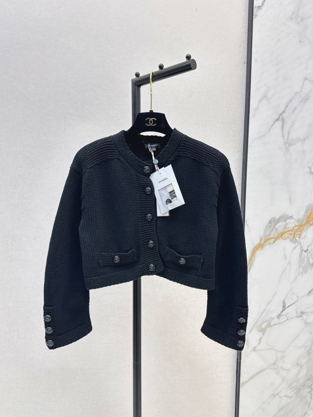 C*nel 25ss cropped knit top