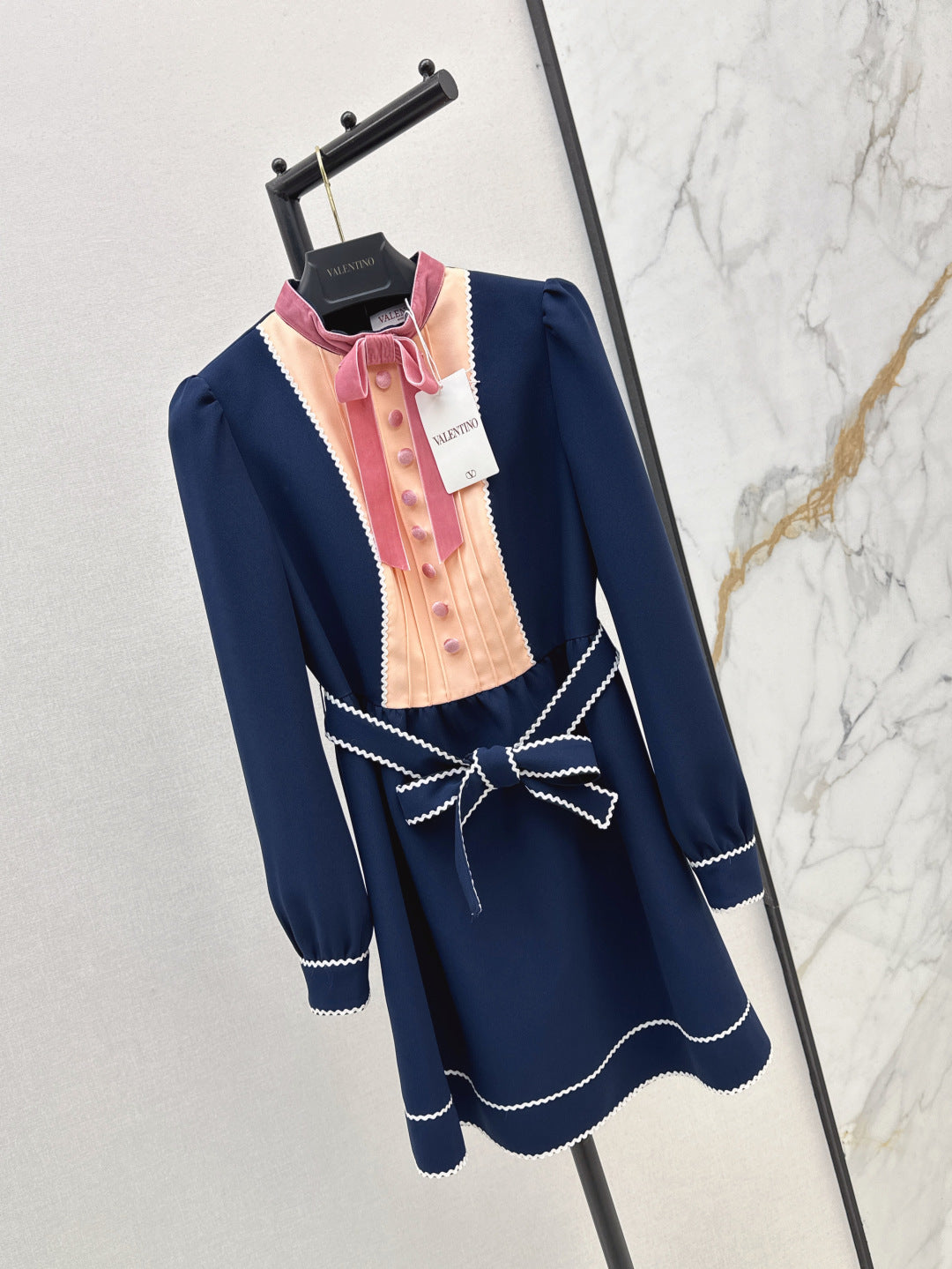 Valen* 25ss mini dress with velvet bow