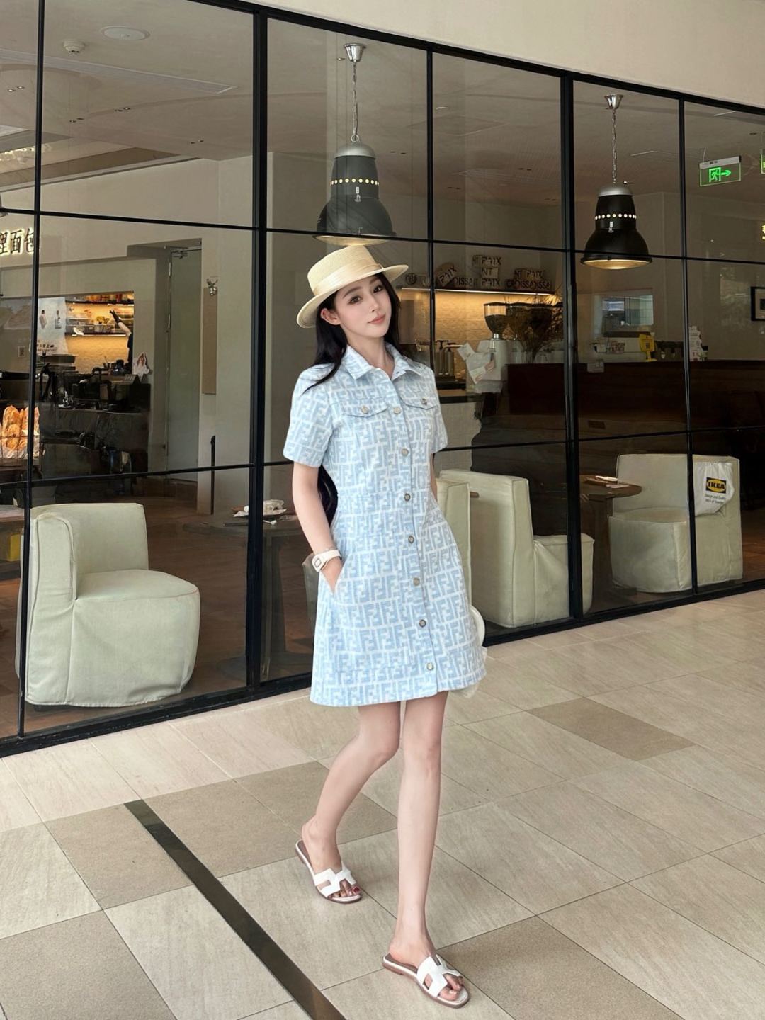 Fd* 25dd FF jacquard dress