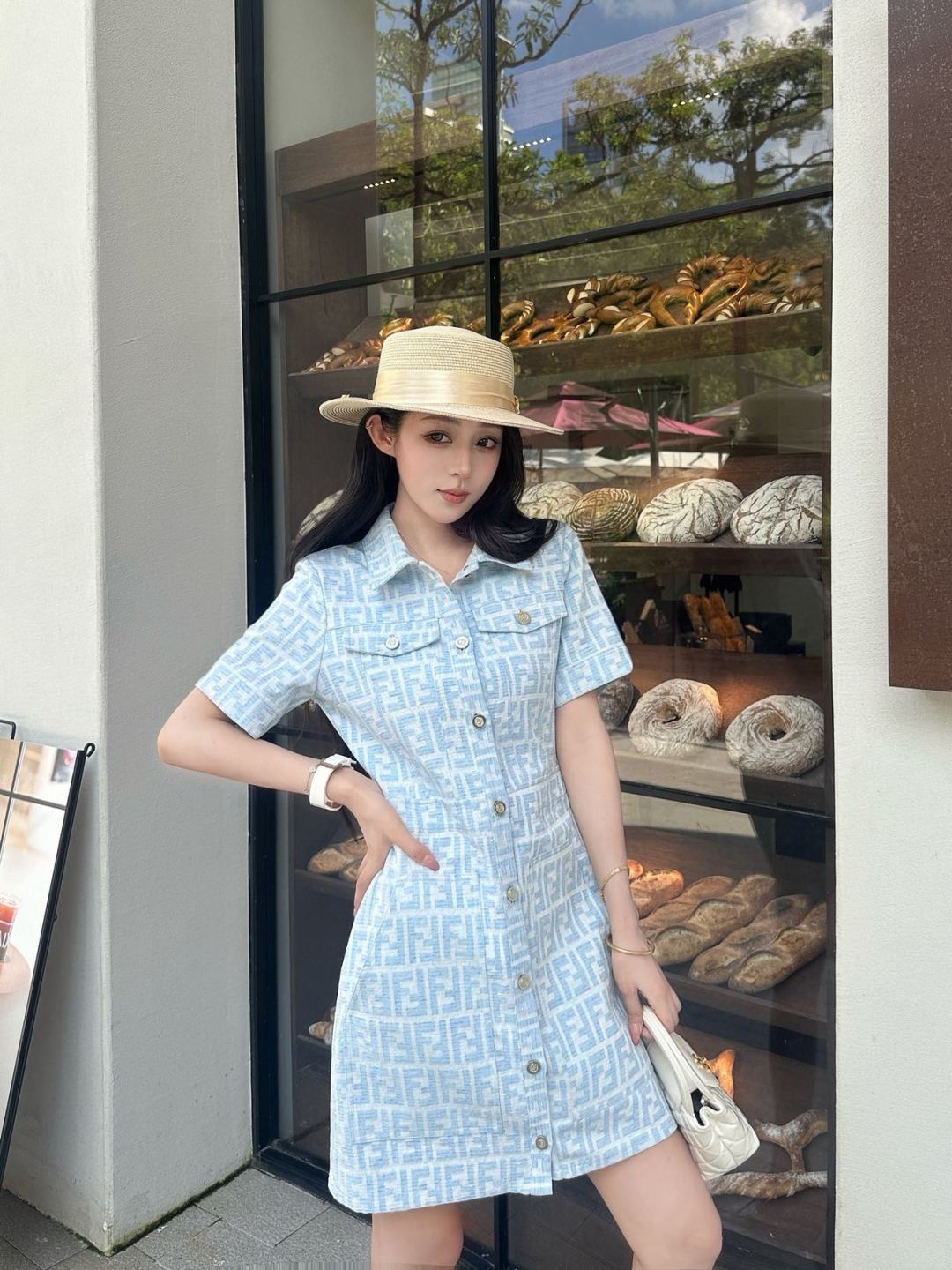 Fd* 25dd FF jacquard dress