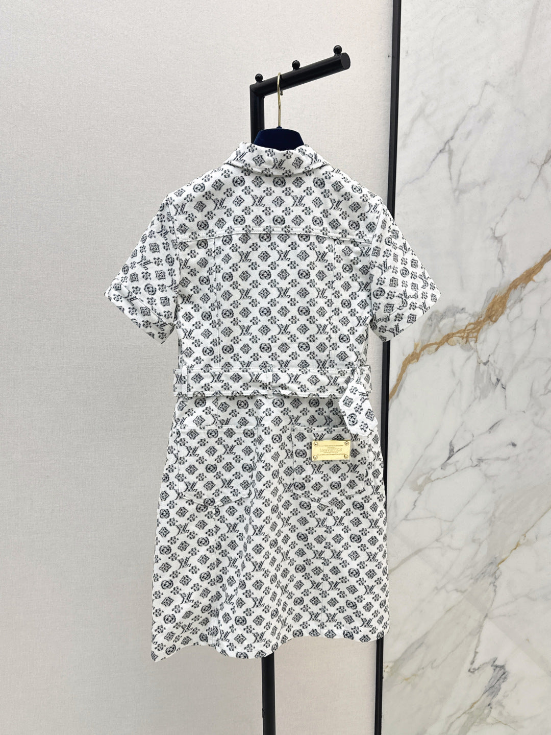 Loui* 25ss monogram jacquard denim shirtdress