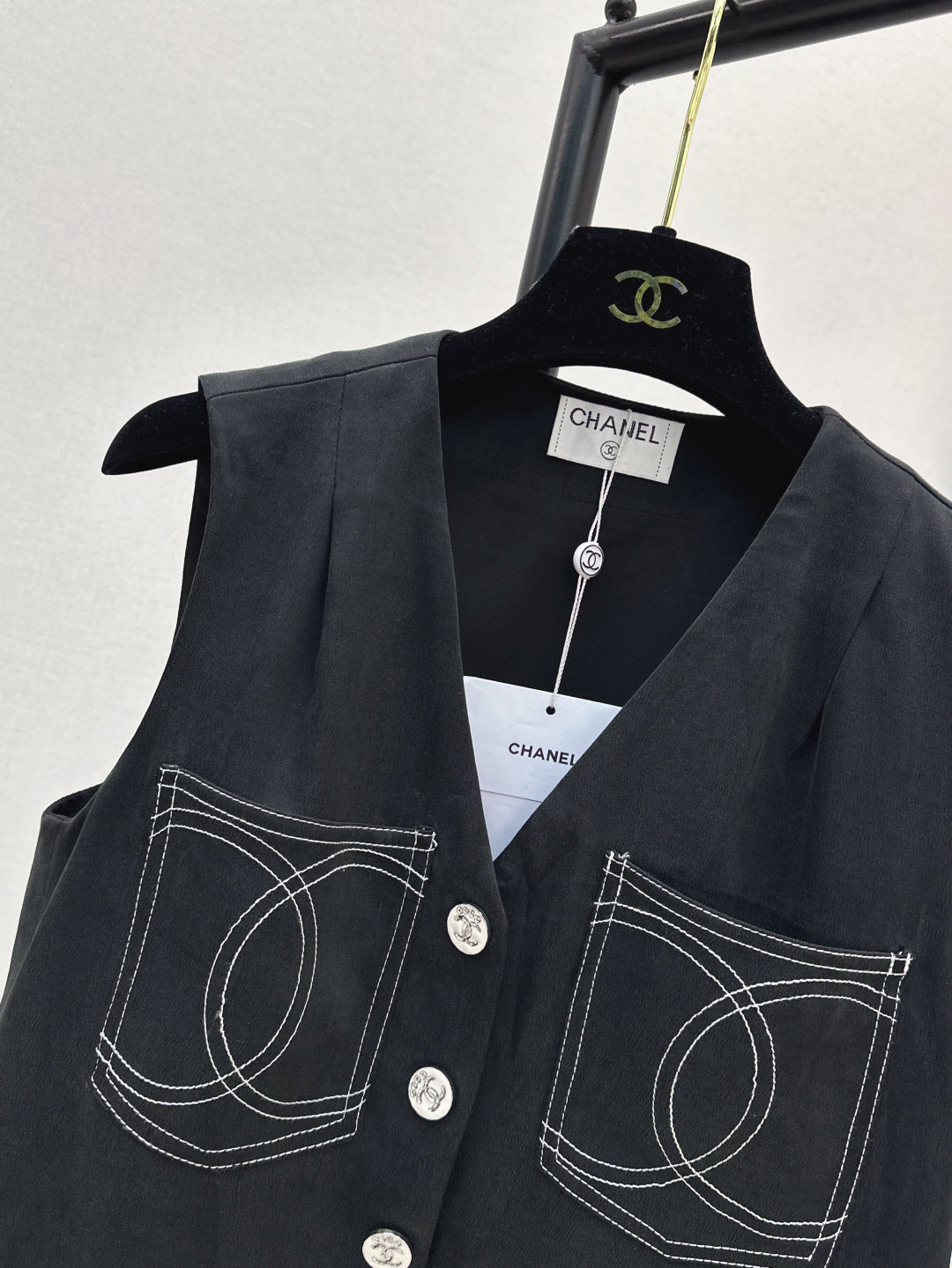 C*nel signature vest