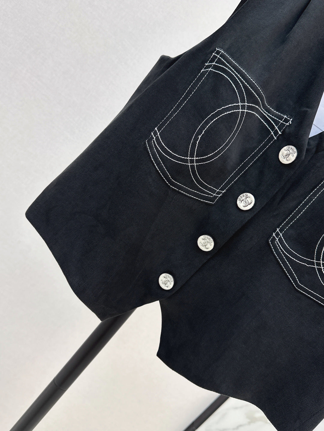 C*nel signature vest