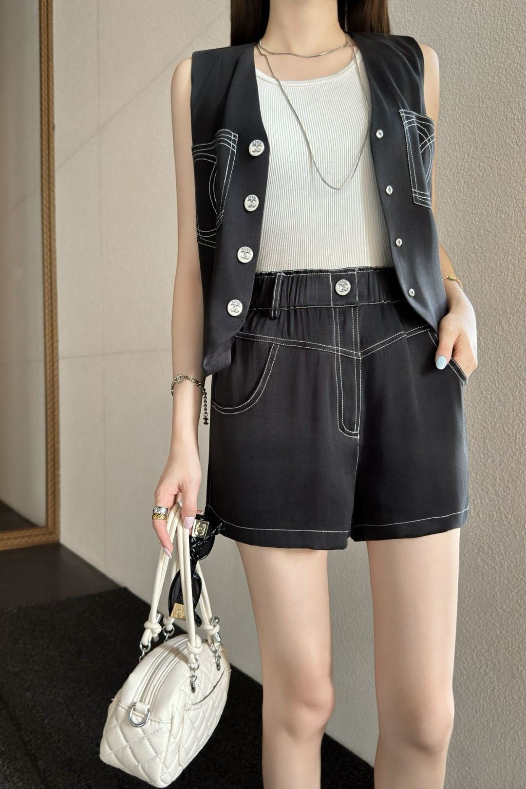 C*nel signature shorts