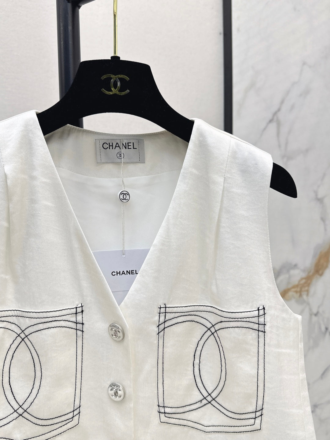 C*nel signature vest