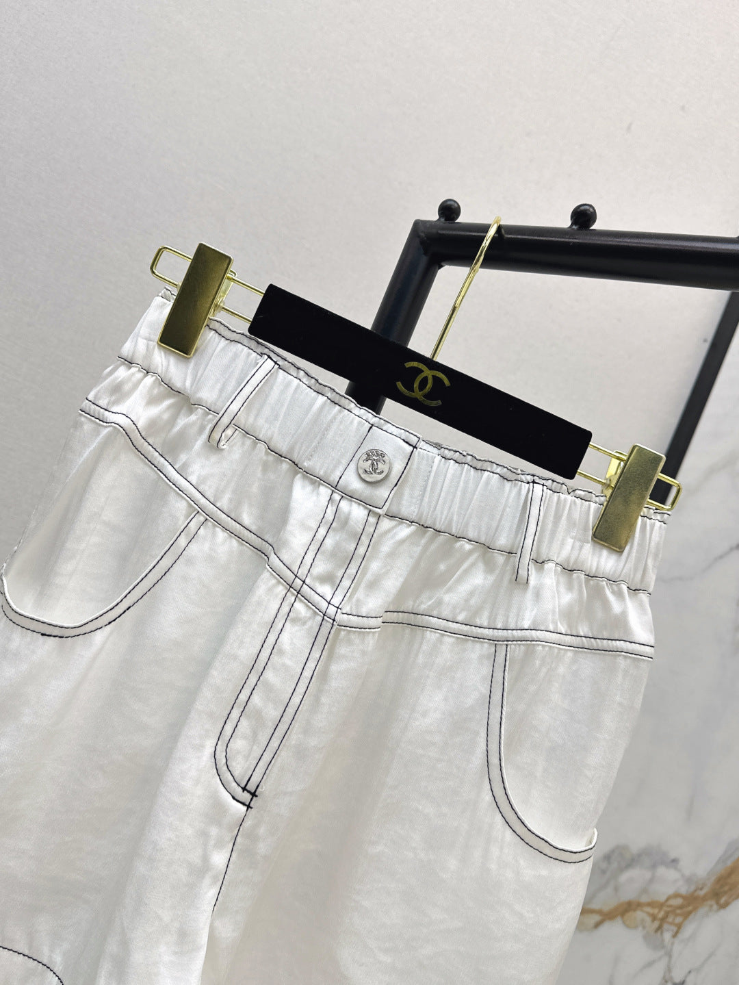 C*nel signature shorts