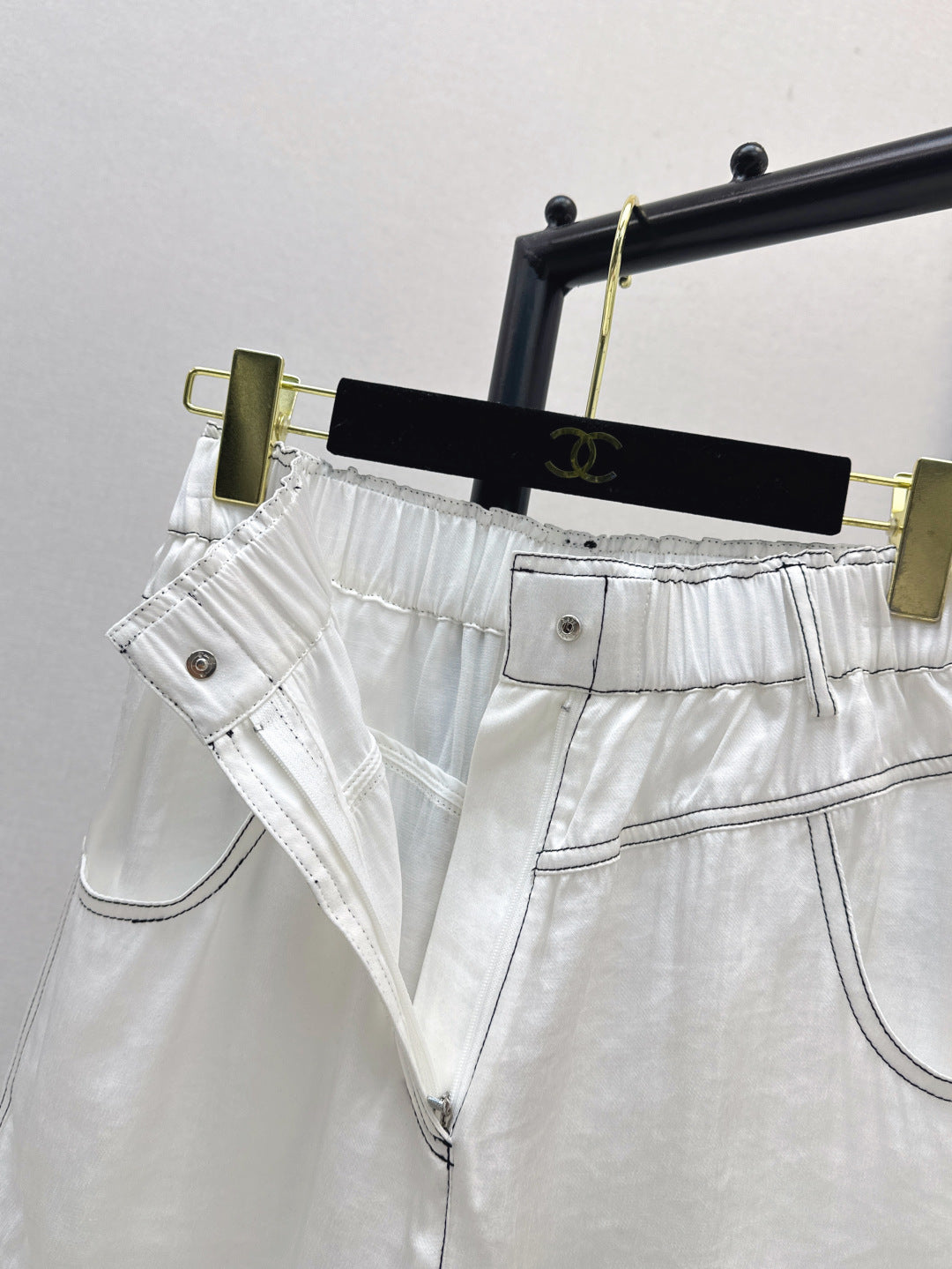 C*nel signature shorts