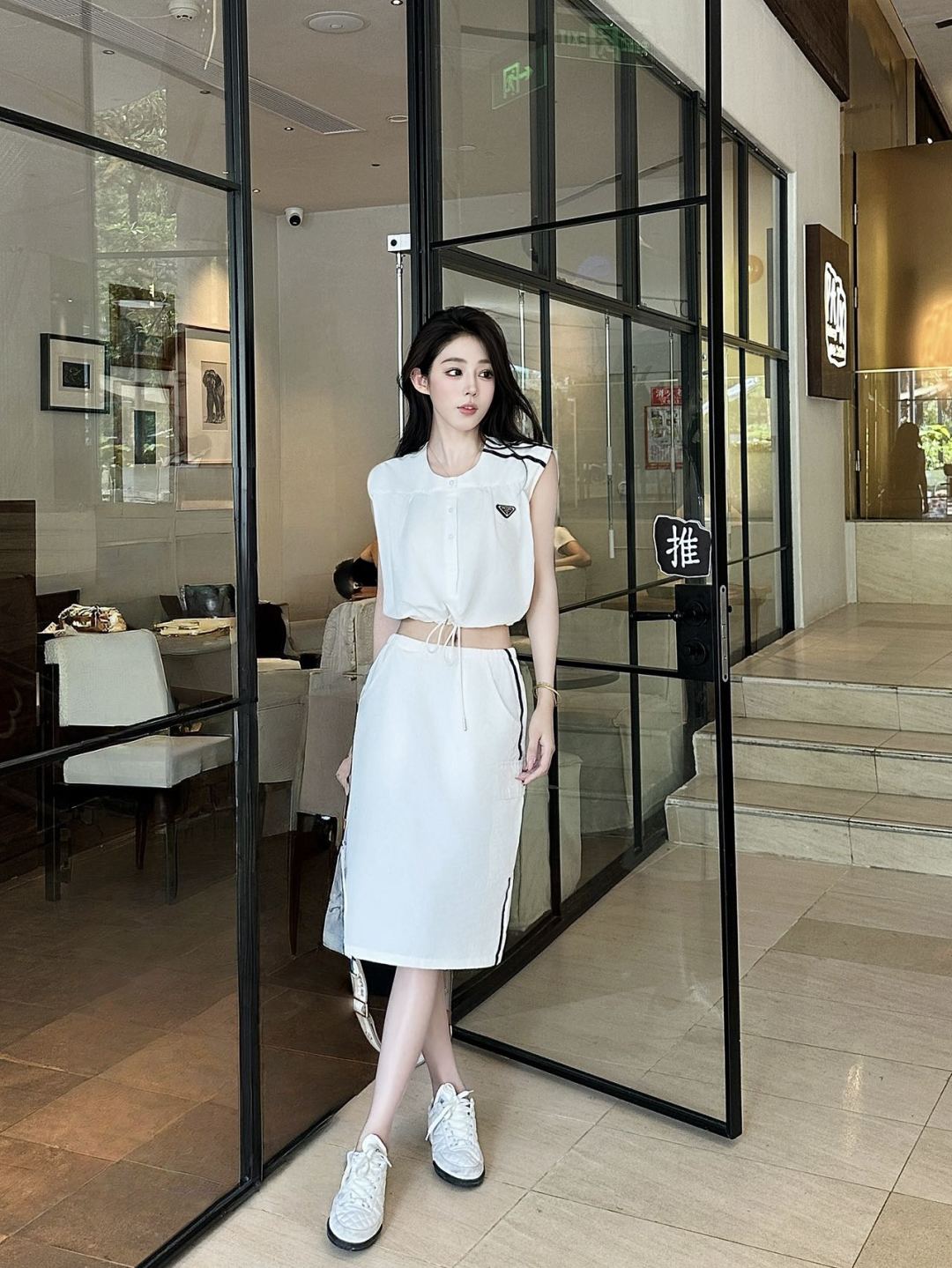 Pra* 25ss re-nylon vest and skirt set