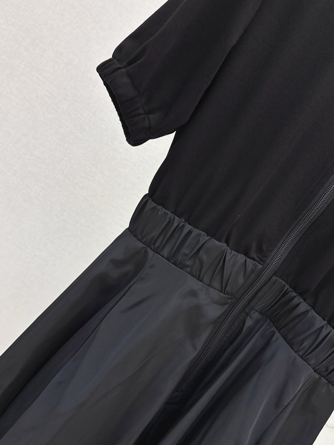 Monc* 25ss turtleneck cotton midi dress